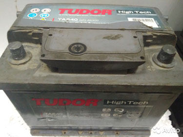 64 Ач аккумулятор б/у Tudor TA640