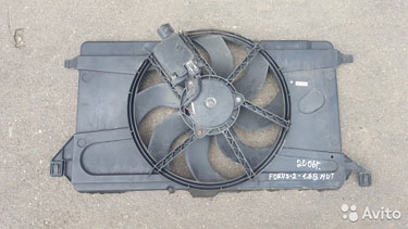 Вентилятор охлождения на Форд Фокус 2 3 С-Мах