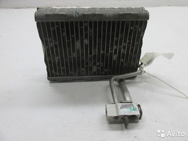 Радиатор печкиохлаждения салона Peugeot 307 2001-2